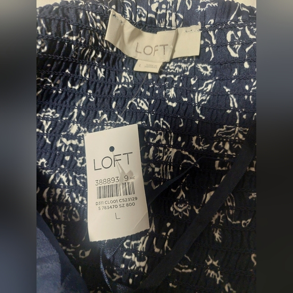 LOFT Blue Bandana Print Top - Picture 3 of 5